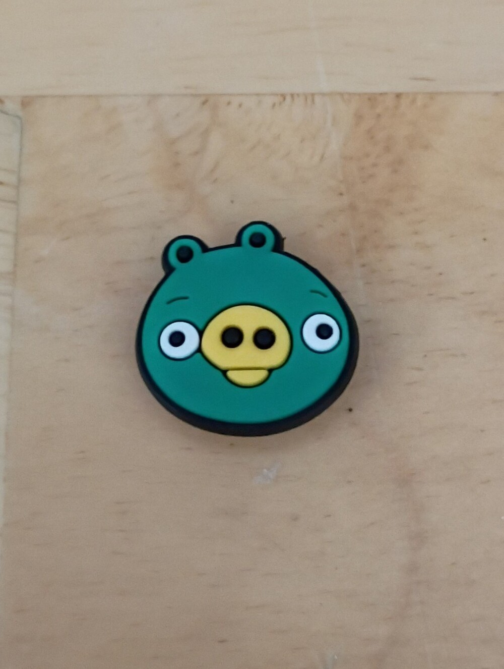 10 for $10 Jibbitz Croc Charms - Angry Birds Green Video Game Character 4